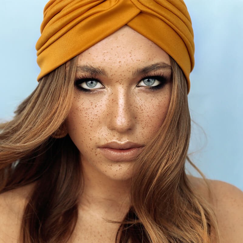 shop_img_02 Follow Me